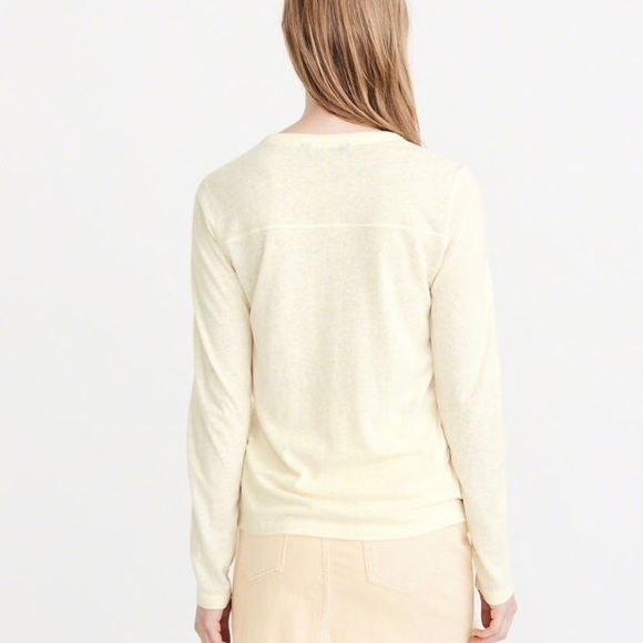 NWT Abercrombie Light Yellow Tee XXS - Picture 2 of 3